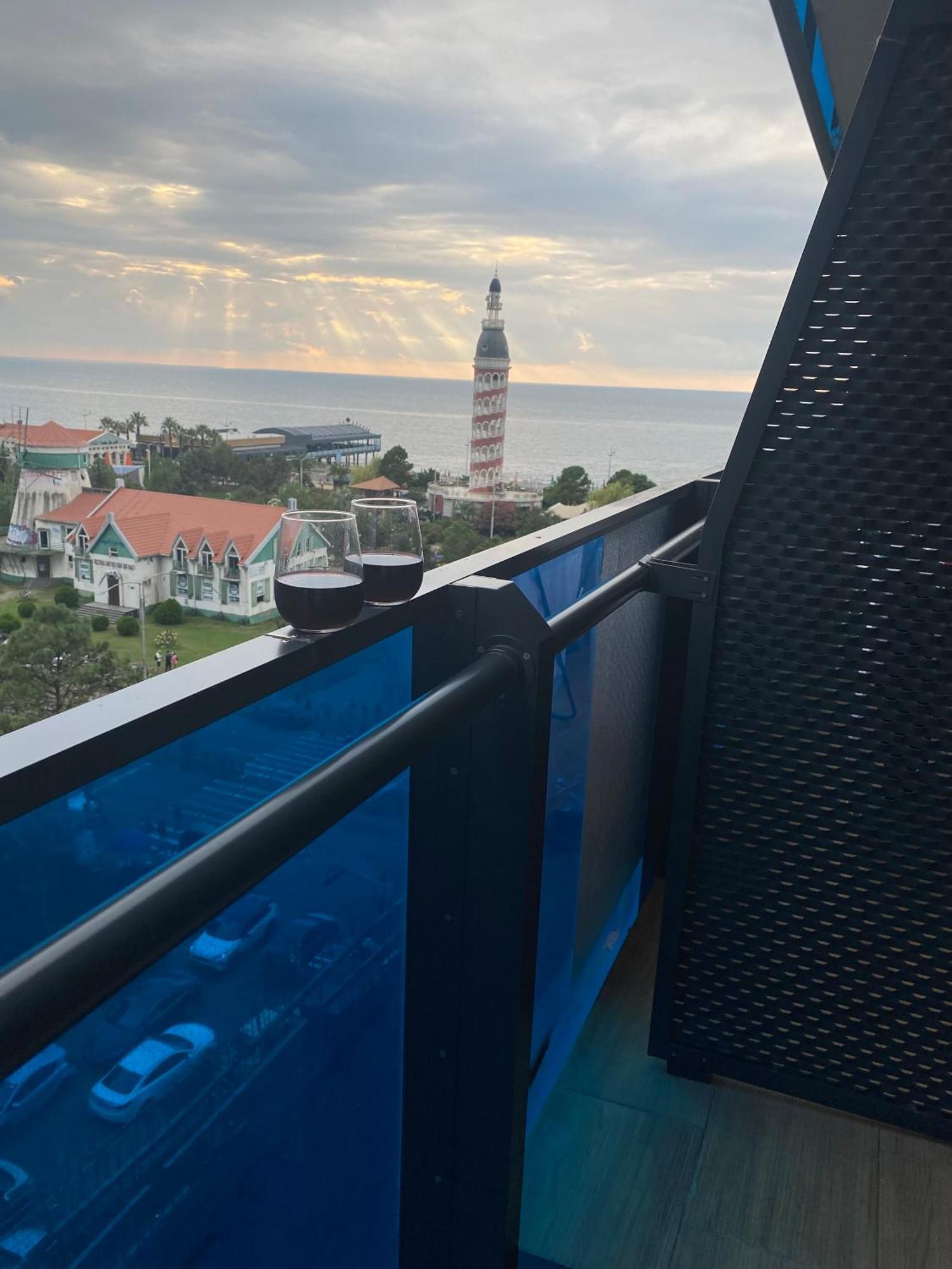 Orbi City Sea View Batumi Exteriér fotografie